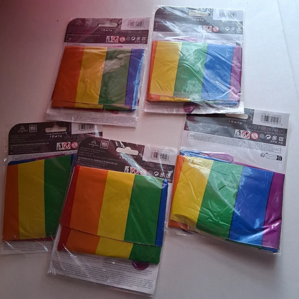 Bundle Of 5 Supershape Rainbow Balloons